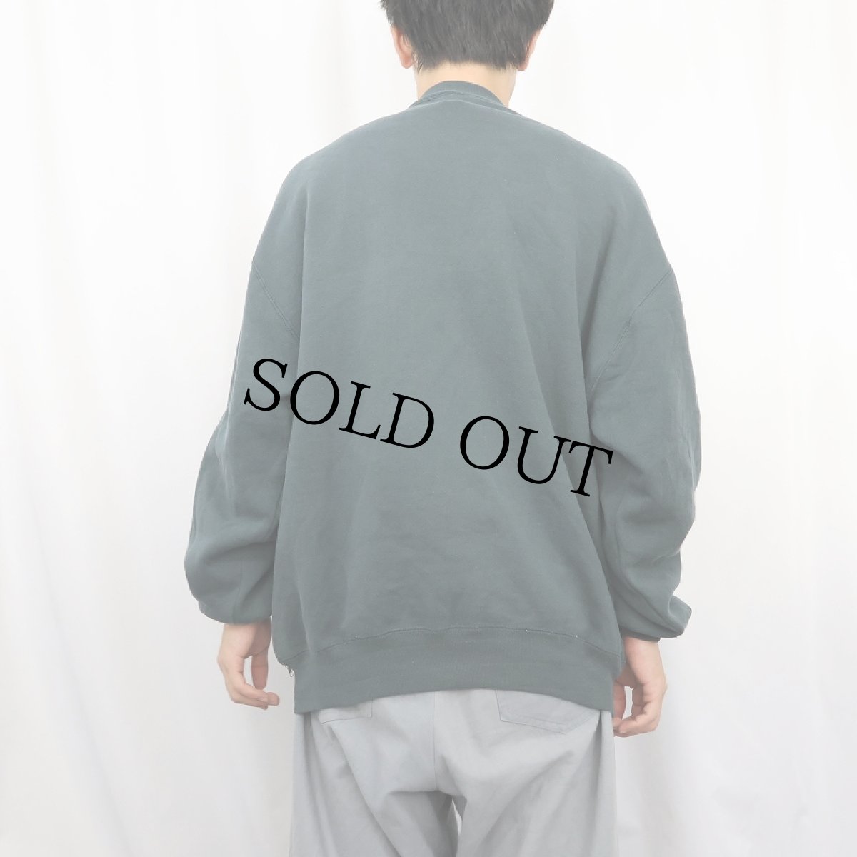 画像3: 90's〜 RUSSELL ATHLETIC USA製 前V 無地スウェット GREEN XL (3)