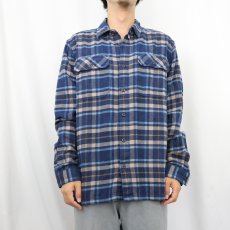 画像2: 2020AW Patagonia "ORGANIC COTTON" チェック柄 ヘビーネルシャツ NAVY M (2)