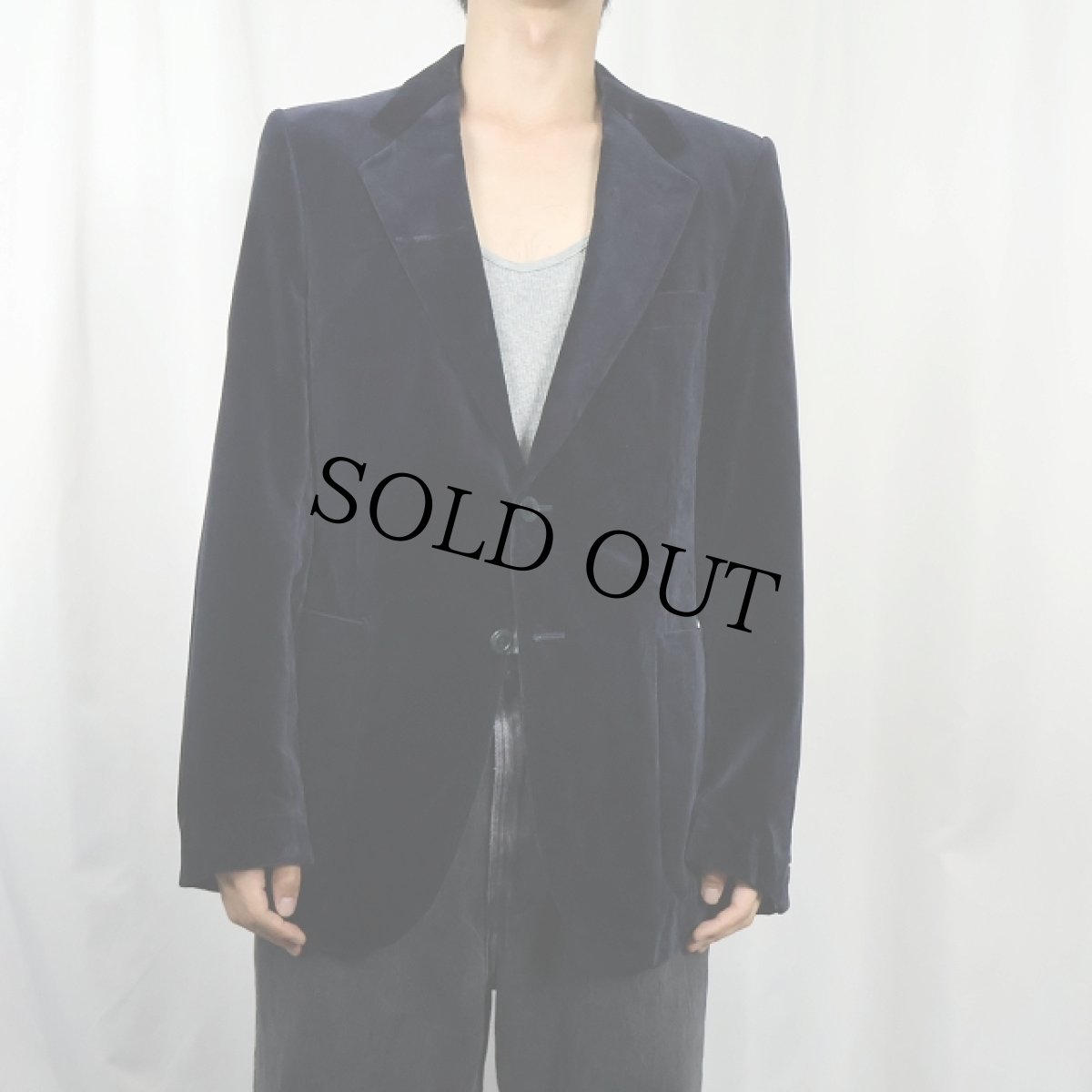画像2: 70〜80's YVES SAINT LAURENT FRANCE製 ベルベットテーラードジャケット NAVY (2)