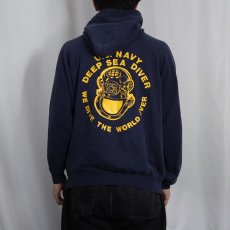 画像4: 80's Hanes USA製 "U.S.NAVY DEEP SEA DIVER" ラグランスウェットフーディー NAVY L (4)