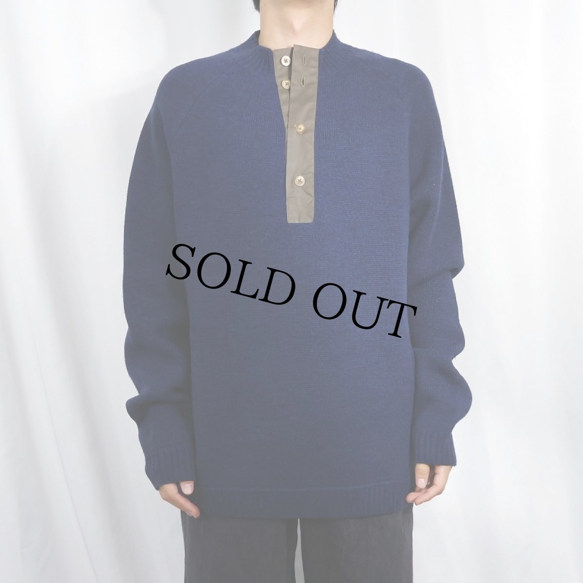 画像2: FILSON エルボーパッチ付き ヘンリーネック ウールニットセーター NAVY L (2)