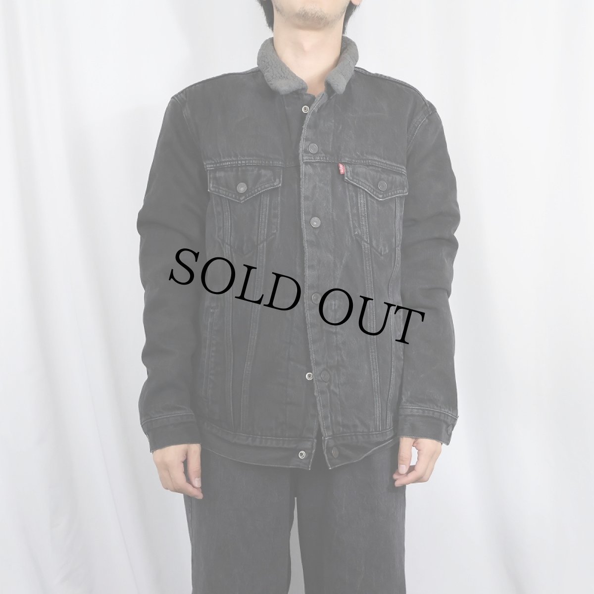 画像2: Levi's ブラックデニムボアジャケット L (2)