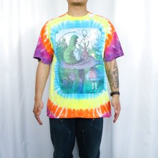 画像3: 90's Alice in Wonderland タイダイ イラストプリントTシャツ (3)