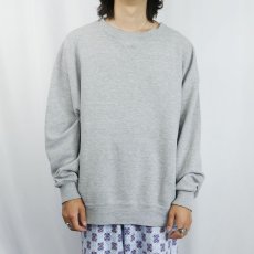 画像2: 90's〜 RUSSELL ATHLETIC USA製 前V 無地スウェット XXL (2)