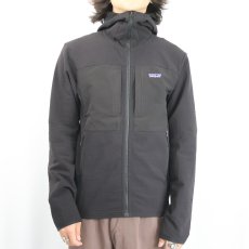 画像2: 2023AW Patagonia Rシリーズ R2 テックフェイスフーディー BLACK S (2)