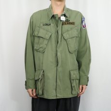 画像2: 60〜70's U.S.ARMY ワッペン付き ジャングルファティーグジャケット 5th MEDIUM-SHORT (2)