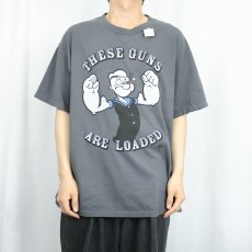 画像2: 2000's POPEYE "THESE GUNS ARE LOADED" キャラクタープリントＴシャツ XL (2)