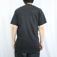 画像2: 90's Ludwig Mies Van Der Rohe "LESS IS MORE" 建築家プリントTシャツ BLACK L (2)
