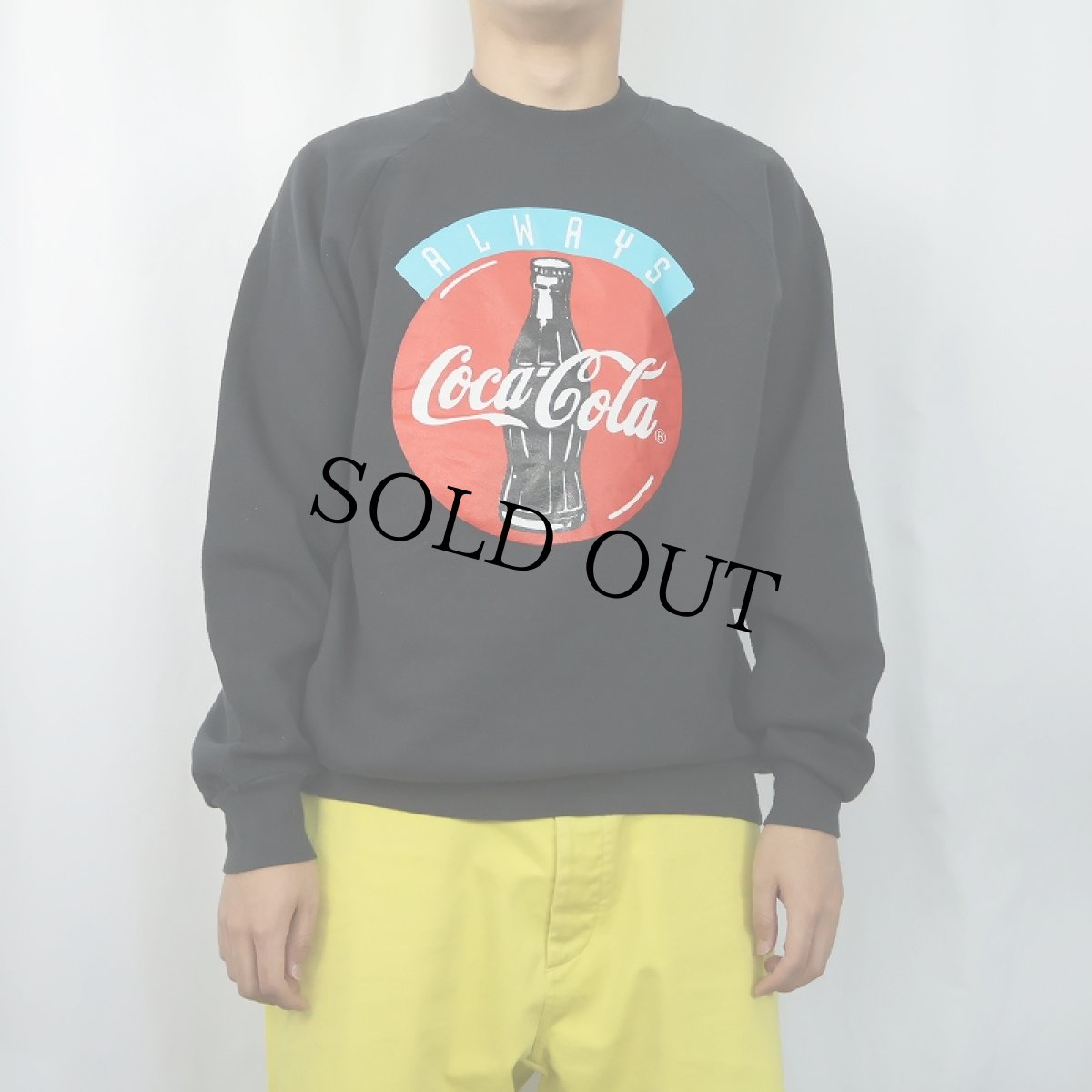 画像2: 90's Coca-Cola USA製 "ALWAY'S" 飲料メーカー ロゴプリントスウェット BLACK XL (2)