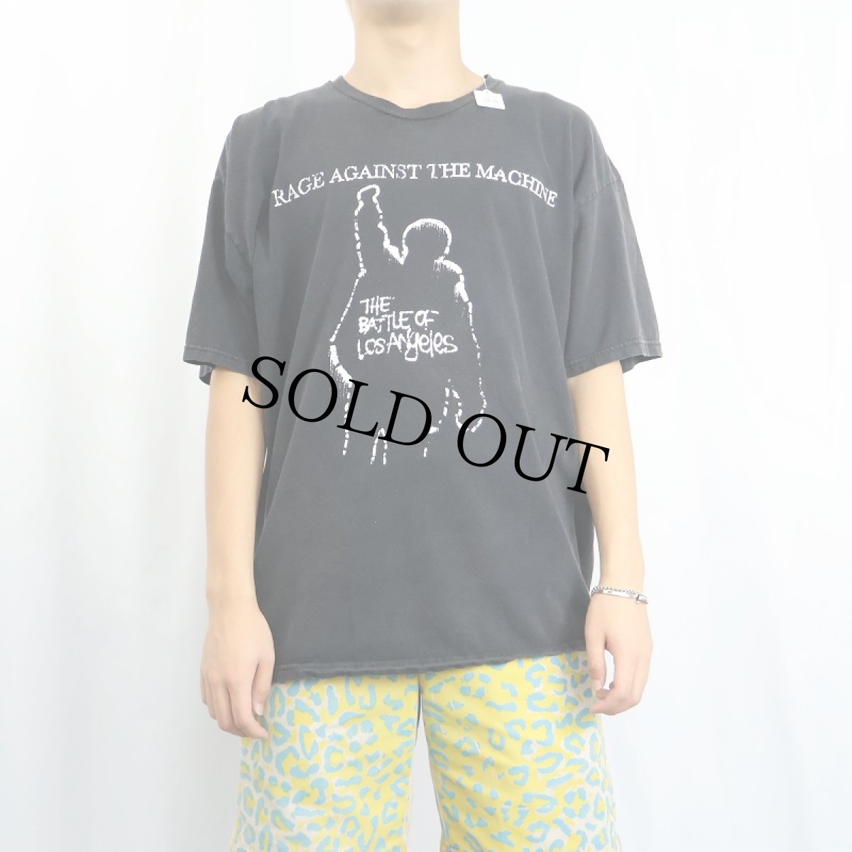 画像3: 90〜2000's Rage Against the Machine "THE BATTLE OF LOS ANGELES" ロックバンドTシャツ BLACK (3)