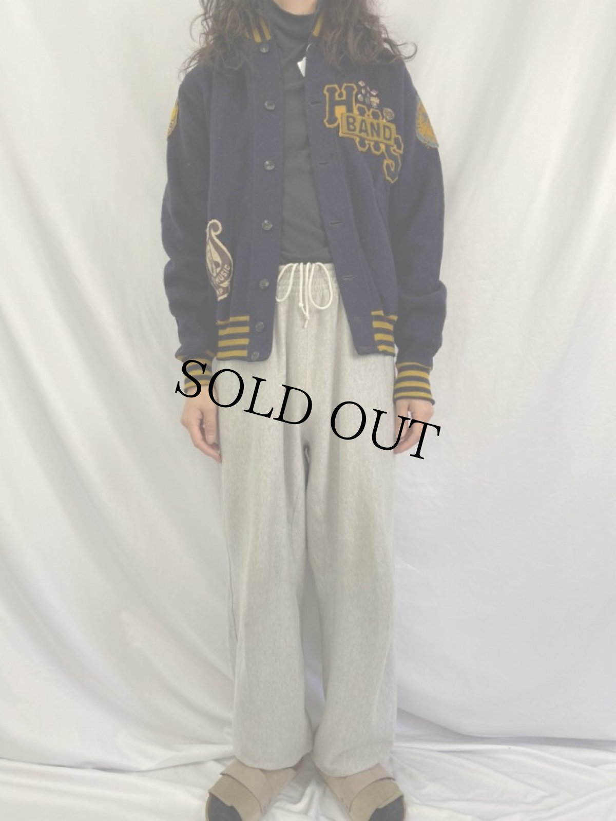 画像2: 50's macgregor goldsmith USA製 ワッペン×ピンズ ウールスタジャン SIZE38 (2)