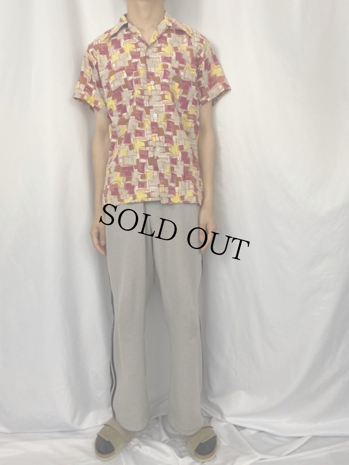 画像2: 60's Van Heusen アトミック柄 コットンシアサッカー アロハシャツ M (2)