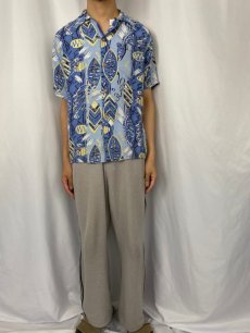 画像2: 50's Royal Hawaiian HONOLULU製 ボーダーパターン レーヨンアロハシャツ  (2)