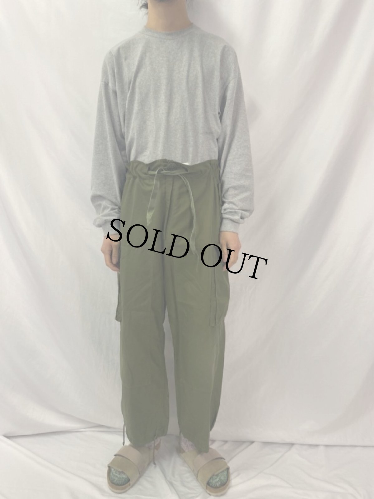 画像2: 80's カナダ軍 ウィンドオーバーパンツ SHORT-LARGE (2)