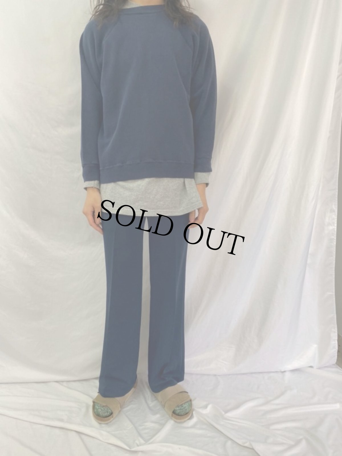 画像2: 80's Champion REVERSE WEAVE USA製 トリコタグ ラグランスウェット 無地 XL (2)