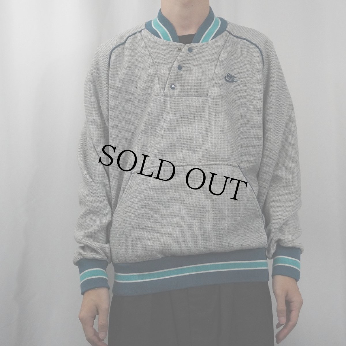 画像2: 80's NIKE 紺タグ ハーフスナップ ワッフルスウェット XL (2)