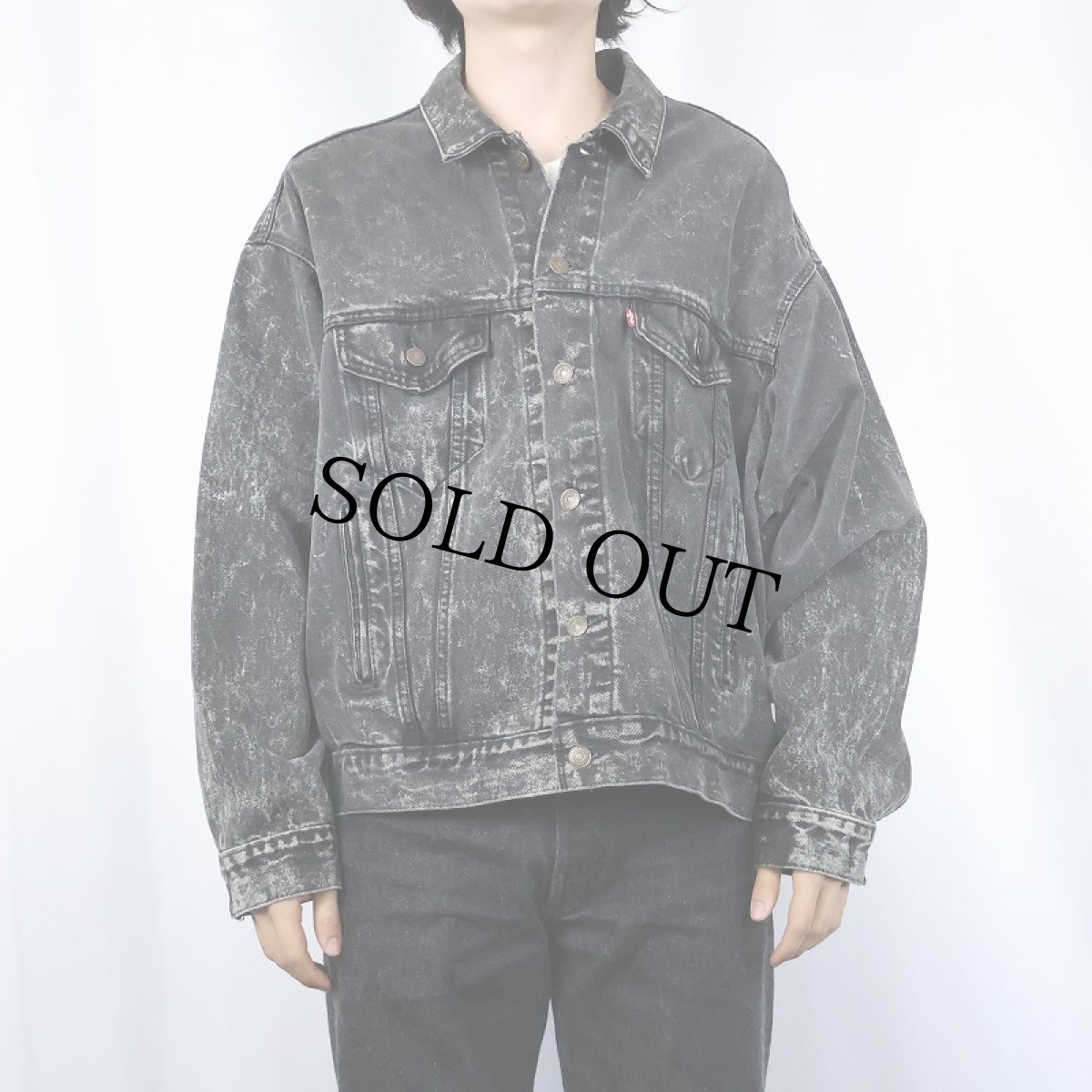 画像2: 80's Levi's 70507-0253 USA製 ケミカルウォッシュ ブラックデニムジャケット XL (2)