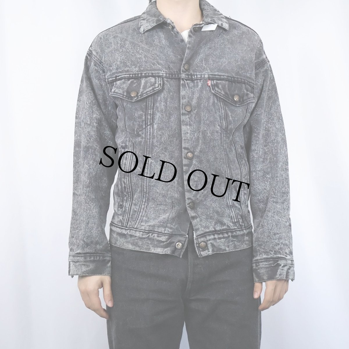 画像2: Levi's ケミカルウォッシュ ブラックデニムジャケット (2)