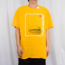 画像2: McDonald's "Crispy Chicken Sandwich" ハンバーガーショップ プリントTシャツ XL (2)