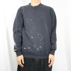 画像2: 90's FRUIT OF THE LOOM USA製 ペンキペイント ラグランスウェット BLACK L (2)