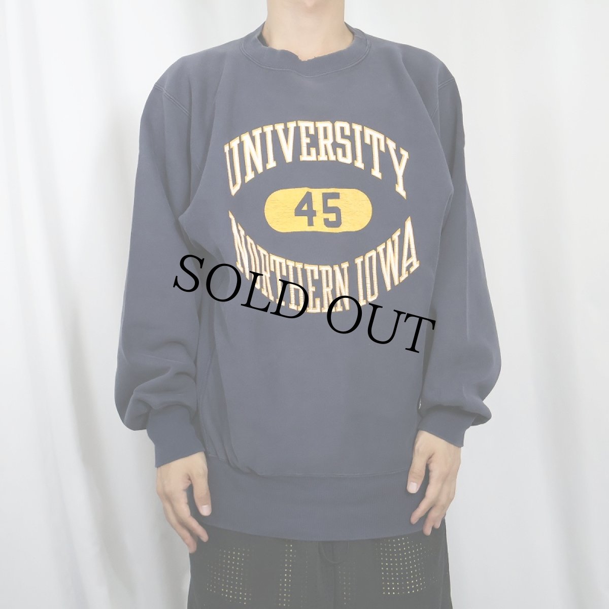画像2: 90's Champion REVERSE WEAVE "UNIVERSITY NORTHERN IOWA" プリントスウェット NAVY XL (2)