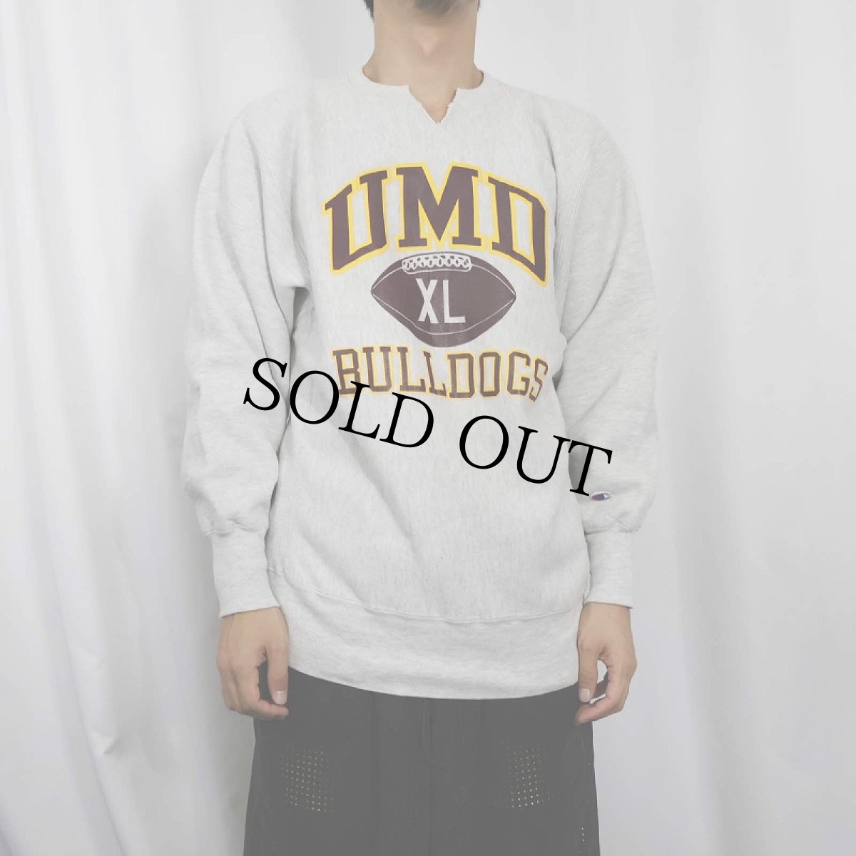 画像2: 90's Champion REVERSE WEAVE USA製 "UMD BULLDOGS" プリントスウェット XL (2)