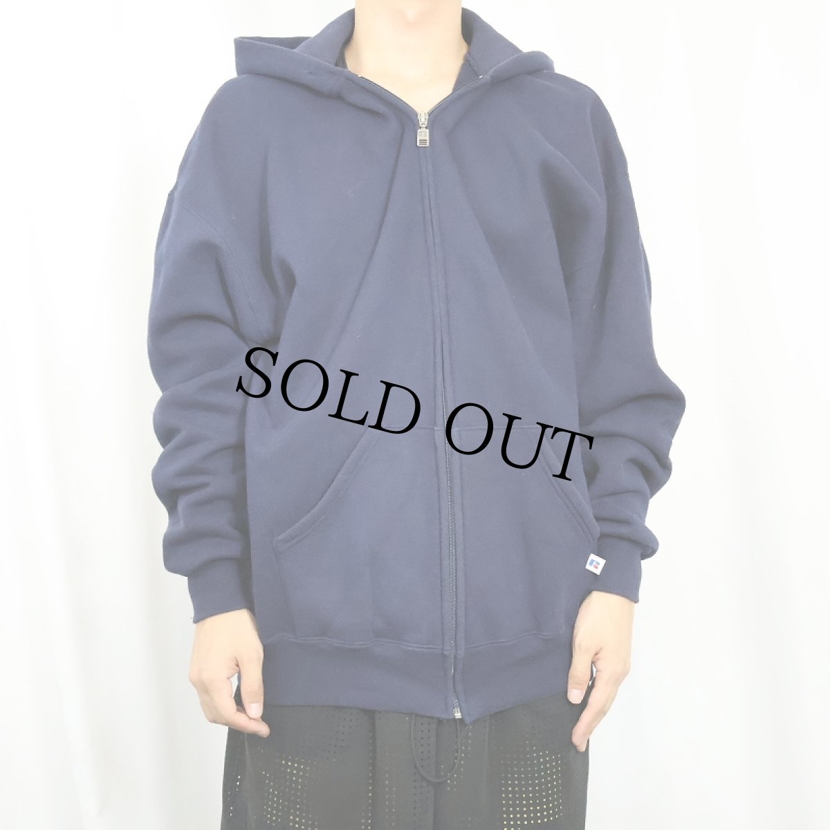 画像2: 90's〜 RUSSELL ATHLETIC スウェットジップパーカー NAVY XL (2)