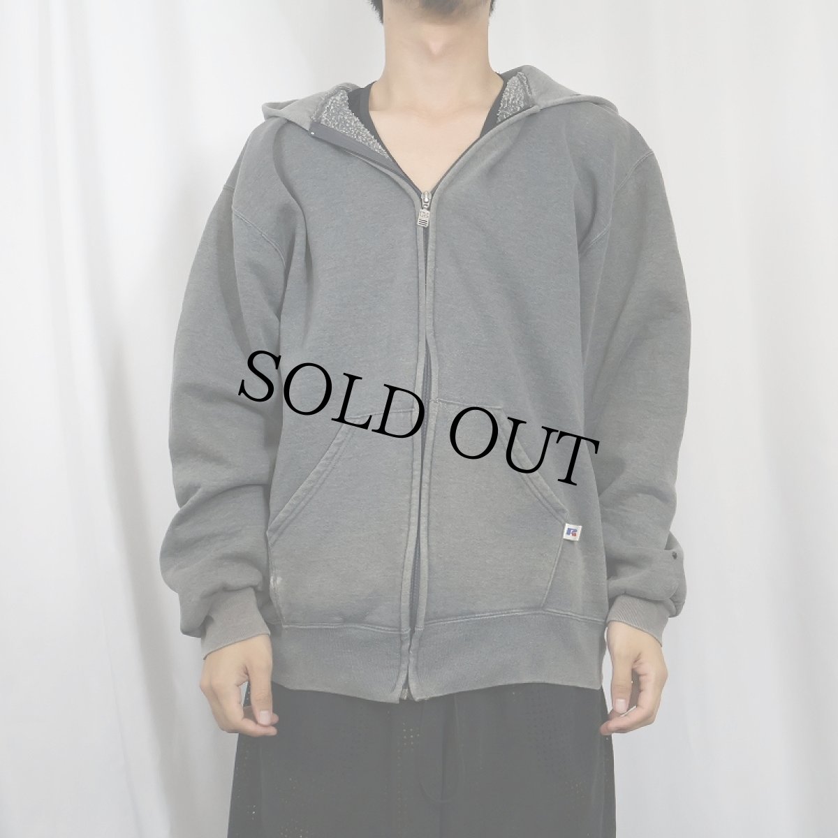 画像2: 90's〜 RUSSELL ATHLETIC スウェットジップパーカー LT (2)