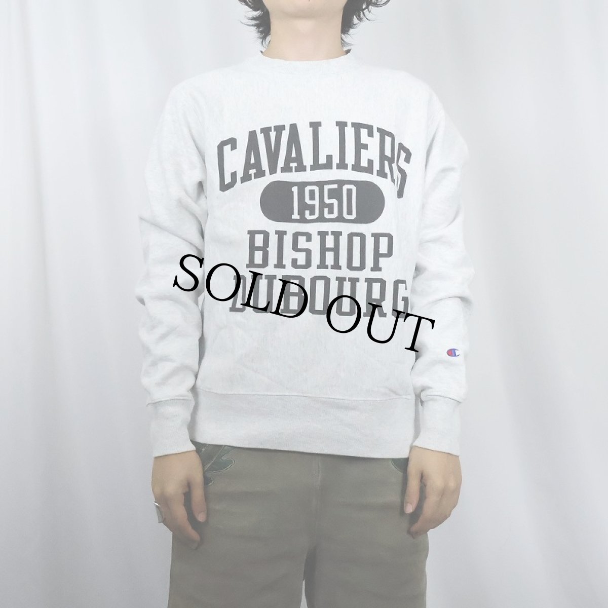 画像2: 2000's Champion REVERSE WEAVE "CAVALIERS BISHOP DUBOURG" プリントスウェット S (2)