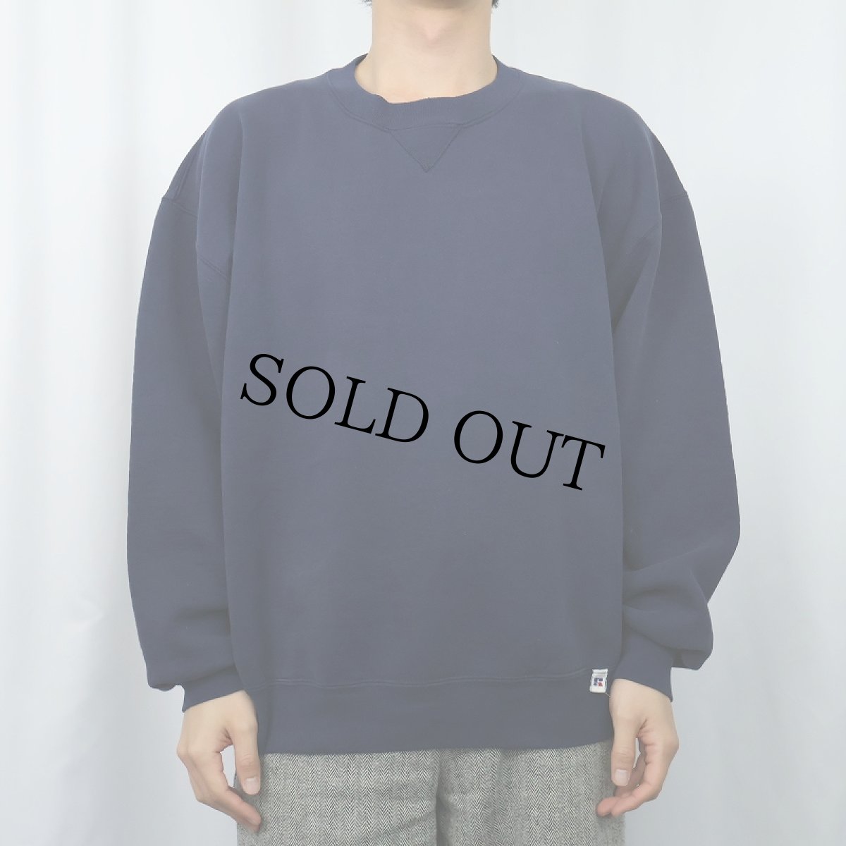 画像2: 90's〜 RUSSELL ATHLETIC USA製 前Vスウェット NAVY XL (2)