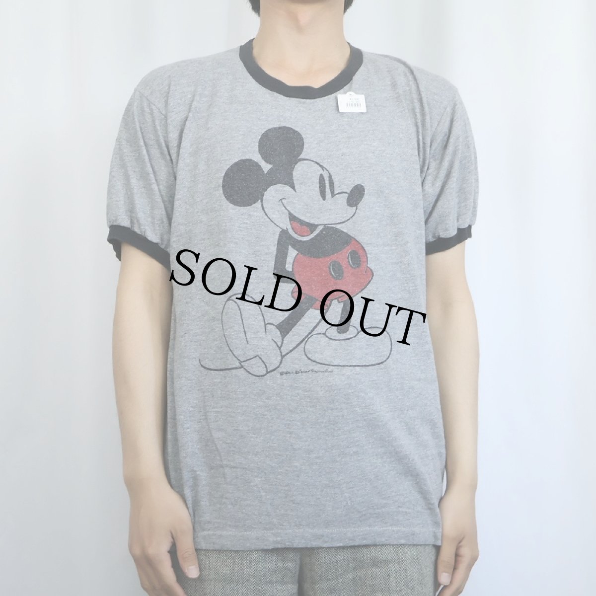画像2: 70's Walt Disney MICKEY MOUSE USA製 白靴ミッキー キャラクタープリント リンガーTシャツ XL (2)