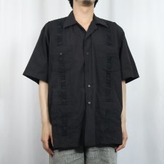 画像2: 90〜2000's PLATOON USA ポリコットン キューバシャツ BLACK M (2)