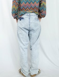 画像4: 90's Levi's 828 SILVERTAB USA製 ストライプ柄織 ケミカルウォッシュ 2タックデニムパンツ W36 (4)