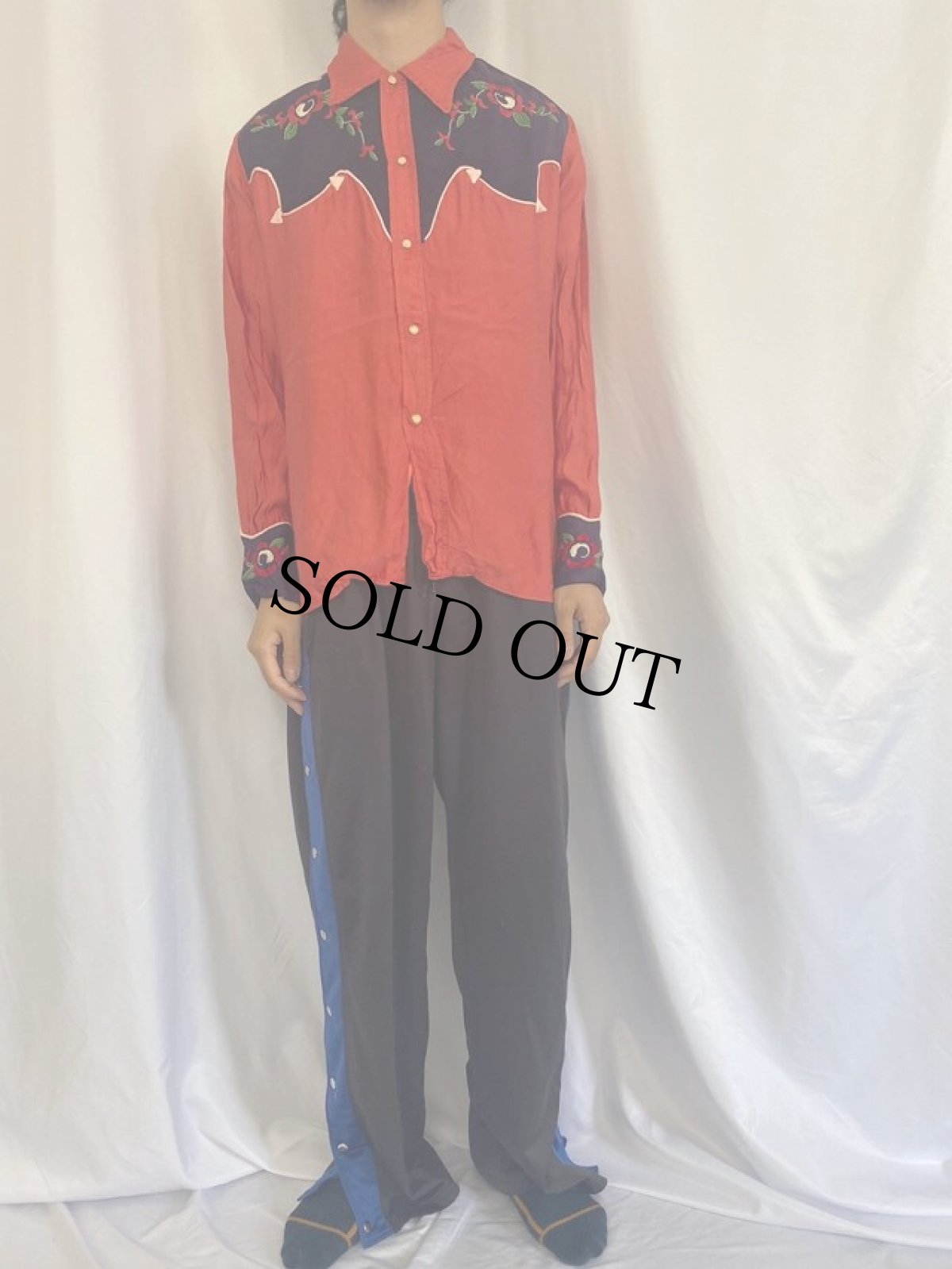 画像2: 50's 花柄刺繍 ツートーン レーヨンウエスタンシャツ (2)