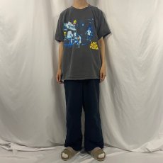 画像2: Cactus Jack×McDonald's "LIVE FROM UTOPIA" ヒップホップレーベルTシャツ XL (2)