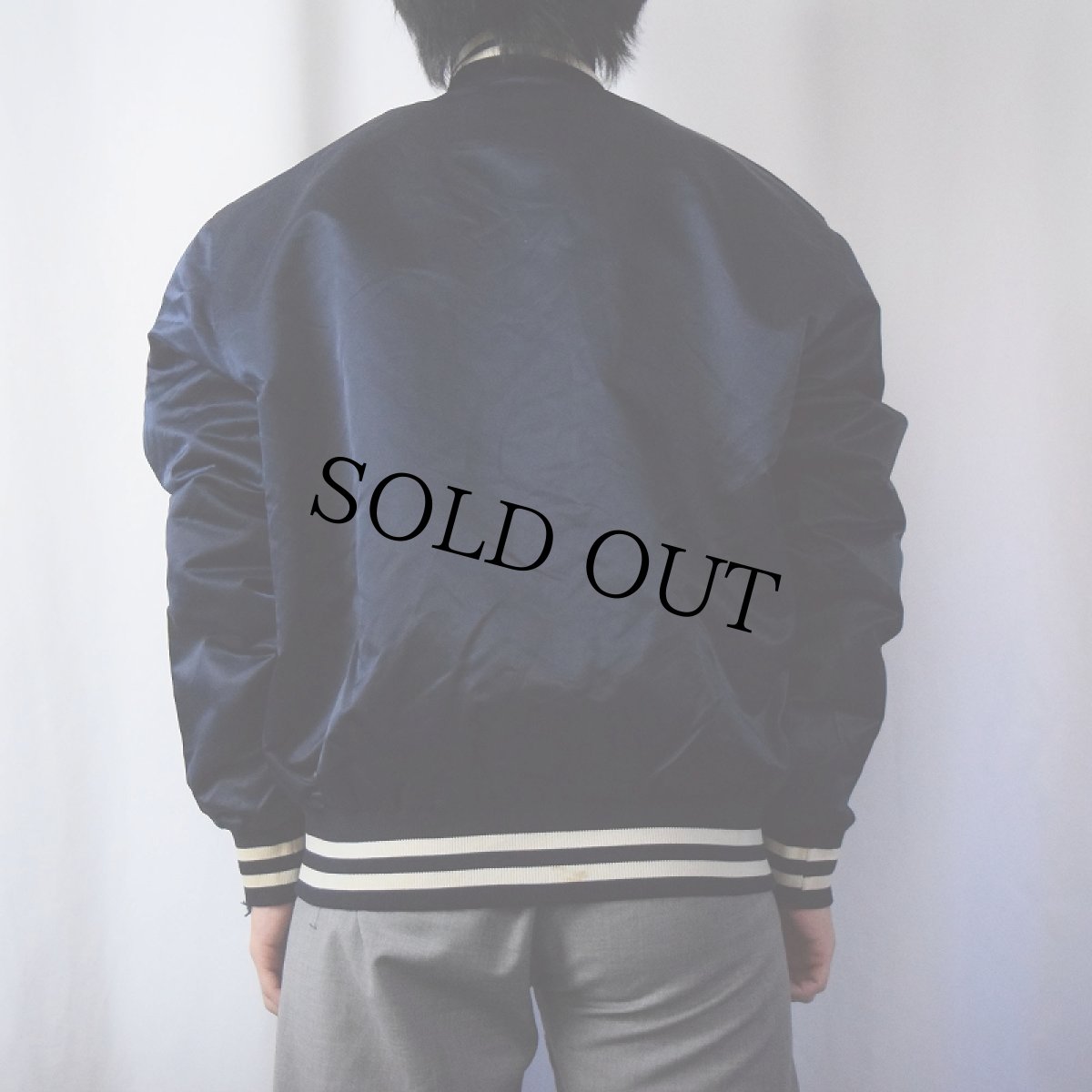 画像5: 80〜90's MLB "New York Yankees" USA製 ロゴワッペン付き ナイロンスタジャン NAVY XL (5)