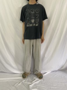 画像2: 90's "HITORY OF ART" アーティストイラストプリントTシャツ BLACK (2)