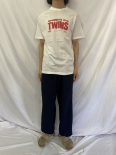 画像2: 80's TWINS USA製 "SCHWARZENEGGER DEVITO" コメディ映画プリントTシャツ L (2)