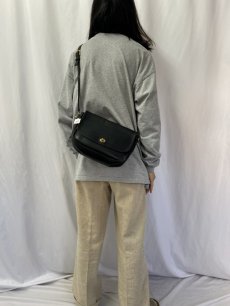 画像2: 80's COACH USA製 レザーショルダーバッグ BLACK (2)