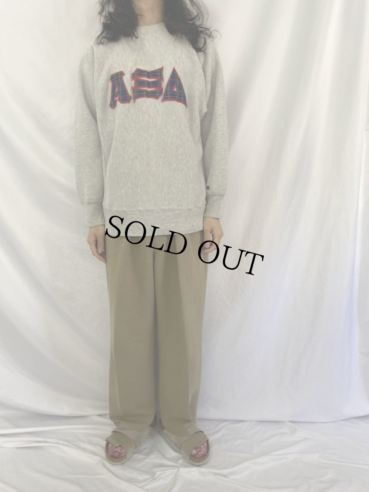 画像2: 80's Champion REVERSE WEAVE トリコタグ USA製 "Α Ξ Δ" ギリシャ文字ワッペン スウェット XL (2)