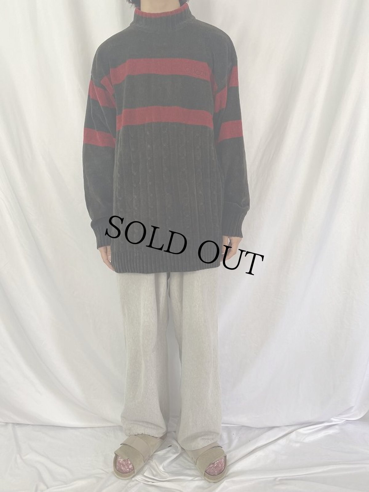 画像2: ブートGUCCI ボーダー柄 ロゴ刺繍 モックネックベロアカットソー XL (2)