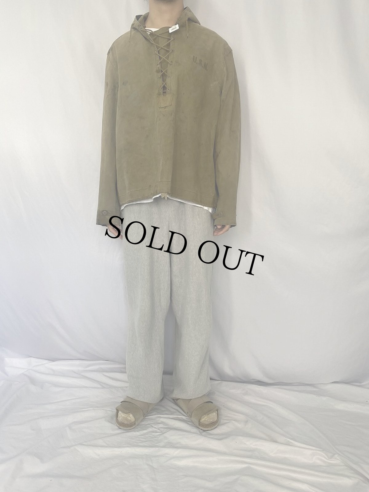 画像2: 40's U.S.NAVY デッキレインパーカー ステンシル入り SMALL (2)