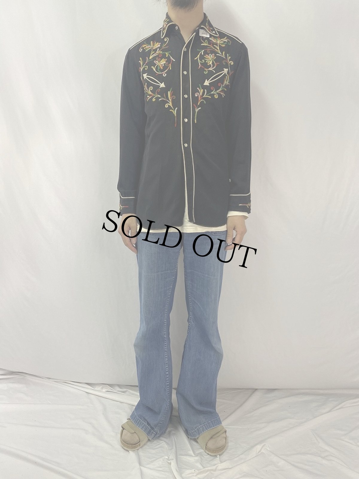 画像2: 60's H BAR C マルチカラー刺繍 レーヨンギャバ ウエスタンシャツ SIZE14 1/2 (2)