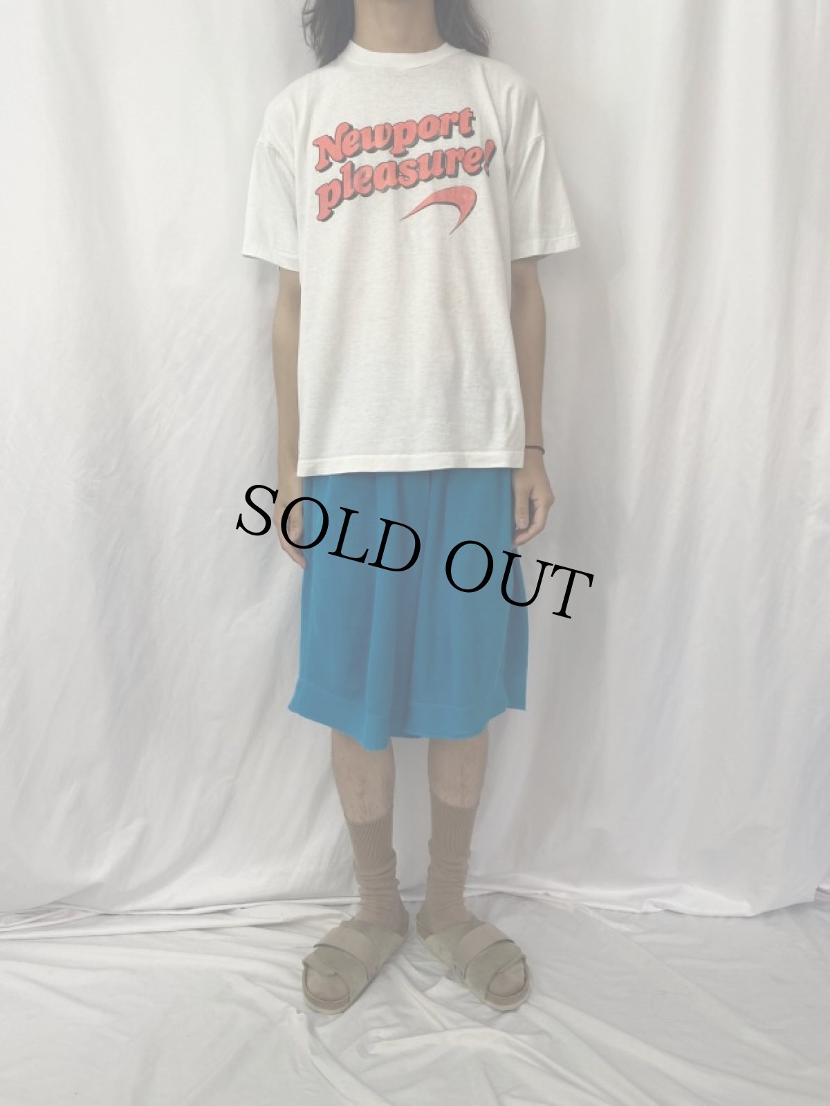 画像2: 80's USA製 "Newport pleasure!" ロゴプリントTシャツ XL (2)