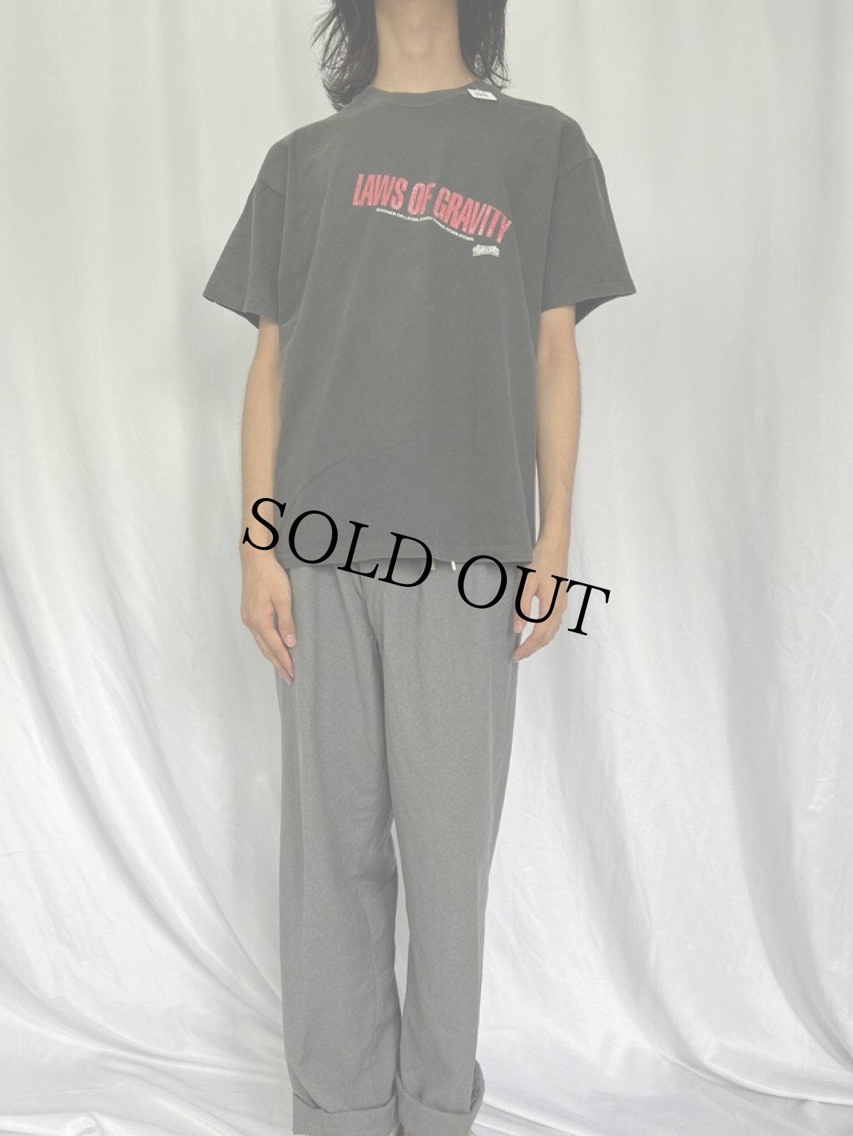 画像2: 90's LAWS OF GRAVITY USA製 クライム映画プリントTシャツ XL (2)