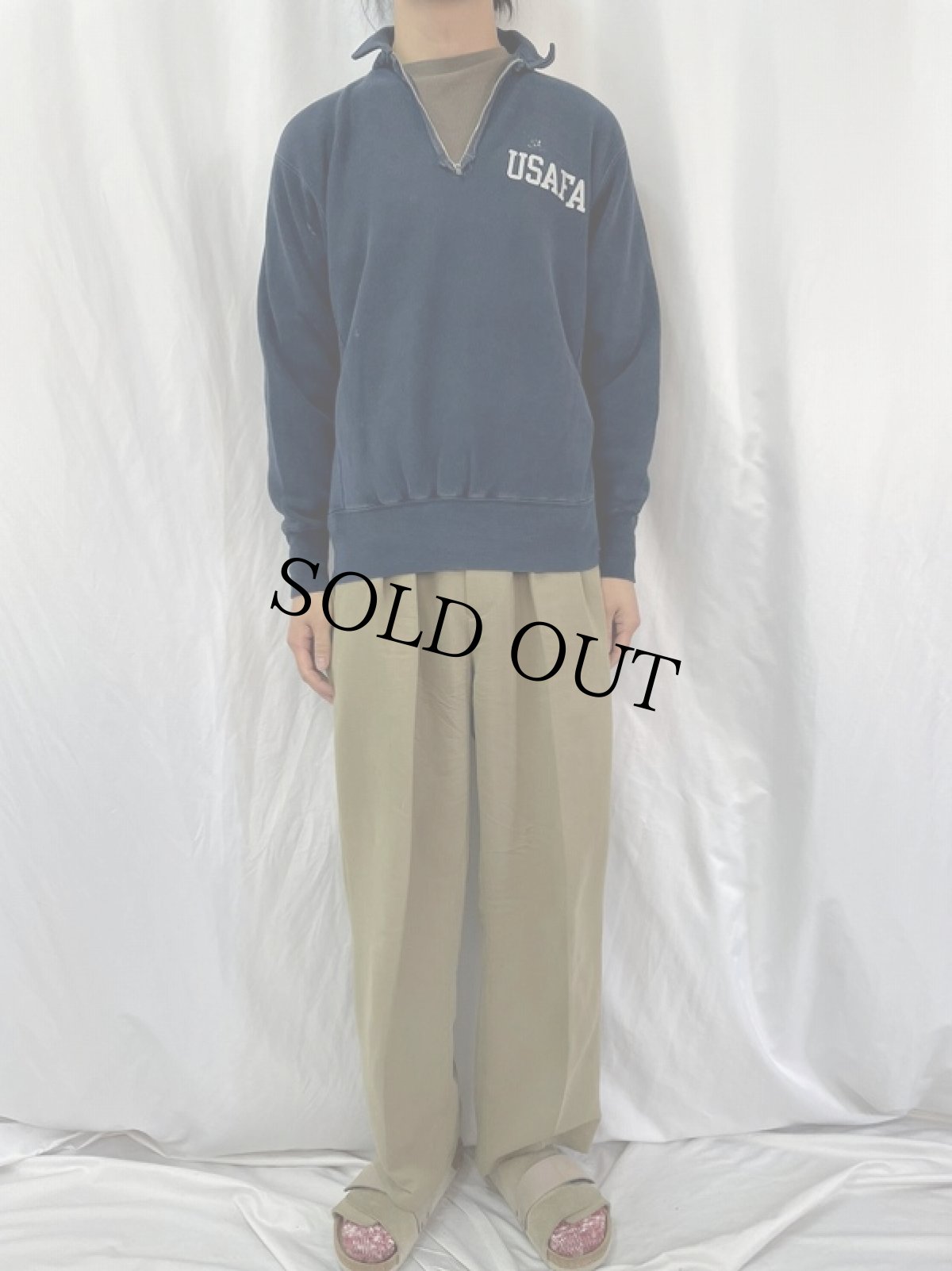 画像2: 70's Champion 単色タグ(最初期) REVERSE WEAVE USA製 "USAFA" 襟付き プリントハーフジップスウェット M (2)