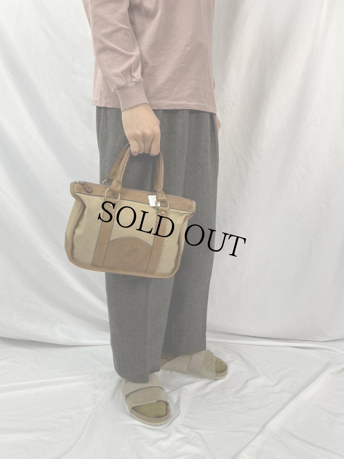 画像2: 80's GHURKA No.25 "THE COLLECTOR" キャンバス×レザーコンビ トートバッグ (2)