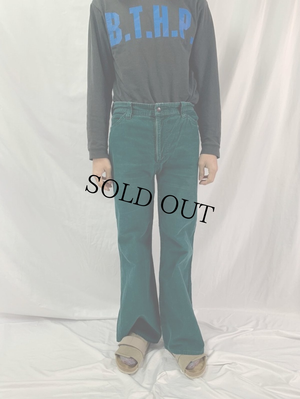 画像3: 70's HANG TEN ロゴ刺繍 コーデュロイフレアパンツ W30 (3)