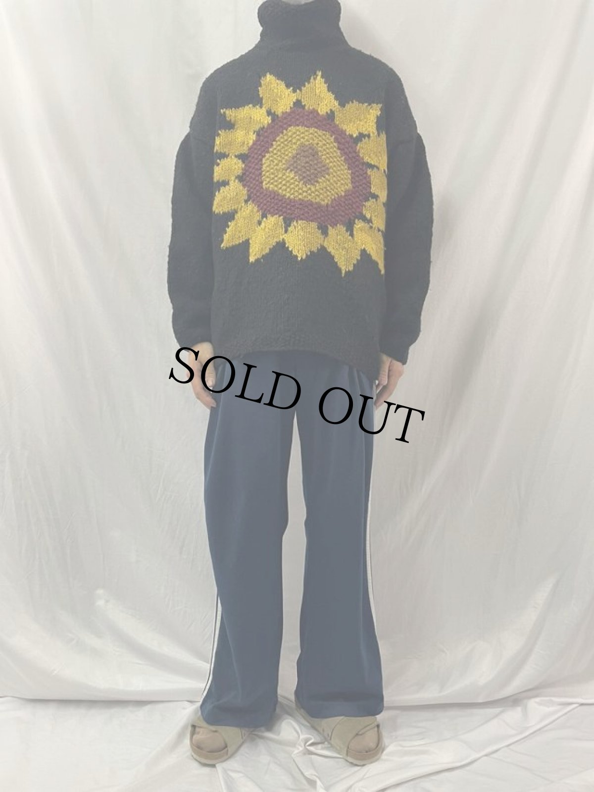 画像2: 花柄編み ハイネック ウールニットセーター (2)