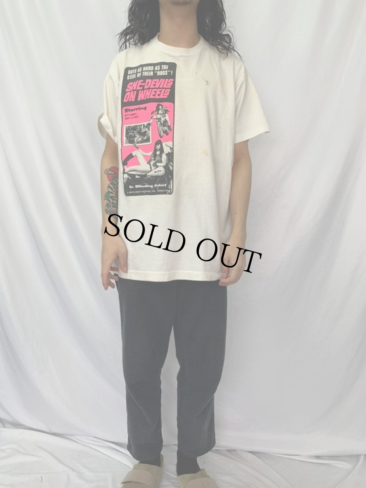 画像3: 90's SOMETHING WEIRD PRODUCTS USA製 "She-Devils on Wheel" アクション映画プリントTシャツ XL (3)